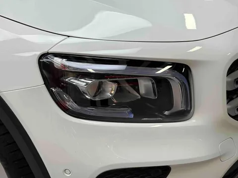 Mercedes-Benz Mercedes-Benz GLB
