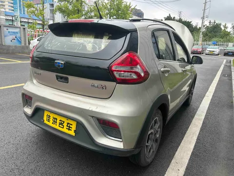 Geely Vision X1
