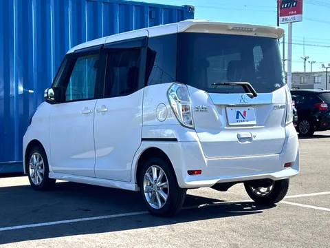 Mitsubishi eK Space Custom