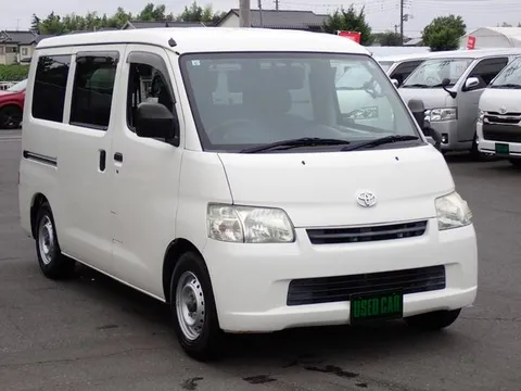 Toyota TownAce Van