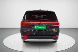 Hyundai Custo