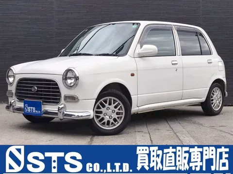 Daihatsu Mira Gino