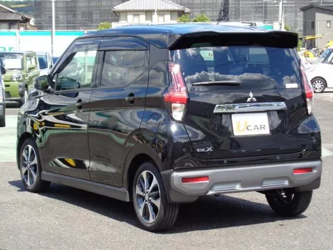 Mitsubishi eK X