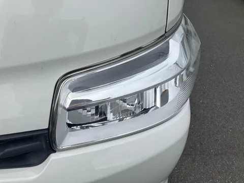 Toyota TownAce Van