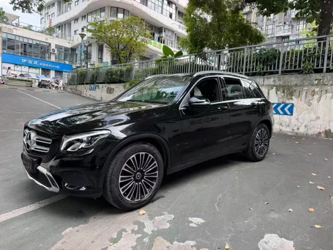 Mercedes-Benz Mercedes-Benz GLC