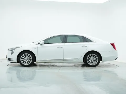 Cadillac XTS