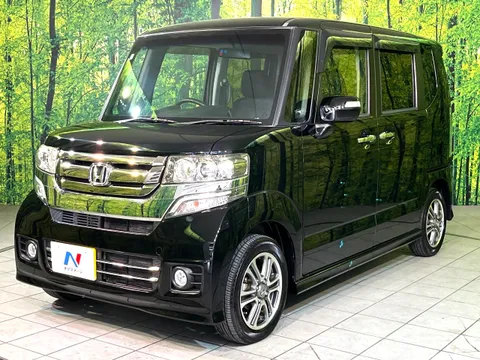 Honda N-BOX Custom