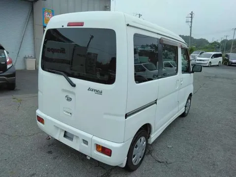 Daihatsu Atrai Wagon