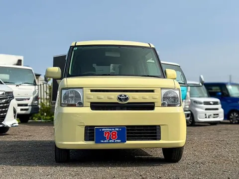 Toyota Pixis Space