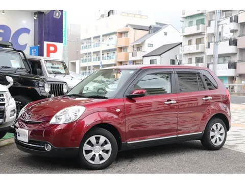 Mazda Verisa