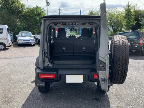 Suzuki Jimny Sierra