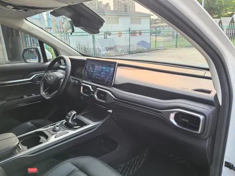 Geely Haoyue