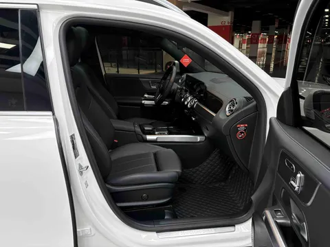 Mercedes-Benz Mercedes-Benz GLB