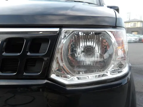 Nissan Otti