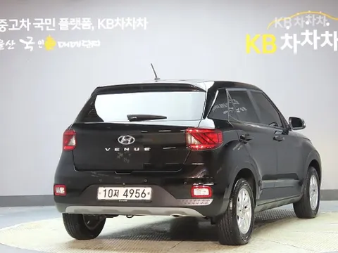 Hyundai Venue