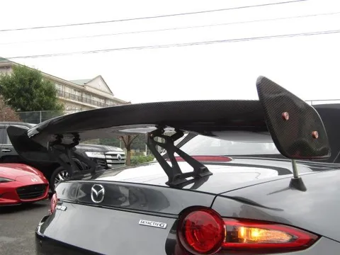 Mazda MX-5 (Roadster)