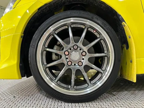 Suzuki Swift Sport