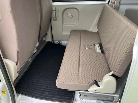 Nissan Clipper