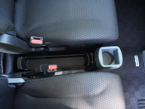 Suzuki Spacia Base