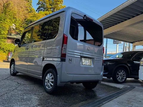 Honda N-VAN