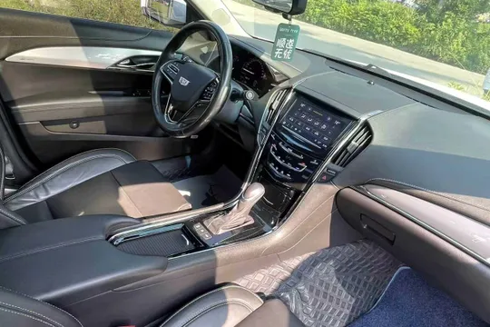 Cadillac ATS-L