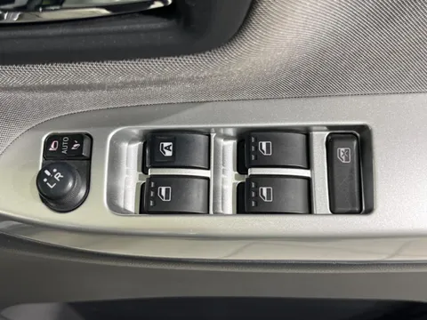 Toyota Pixis Joy