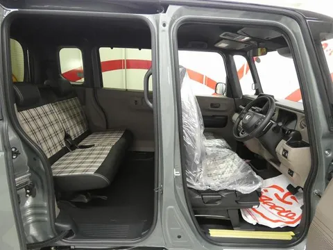 Honda N-BOX Joy