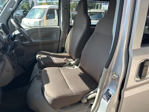 Nissan Clipper