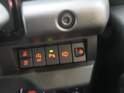 Suzuki Jimny Sierra