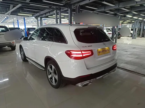 Mercedes-Benz Mercedes-Benz GLC