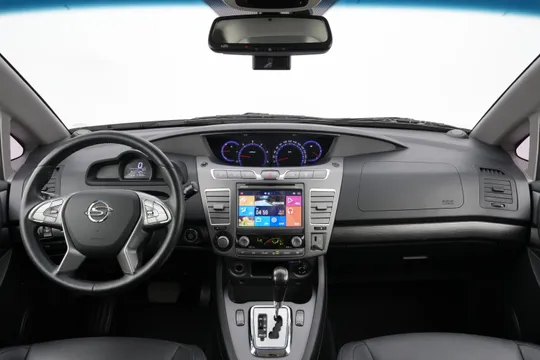 SsangYong Stavic (Korando Turismo)