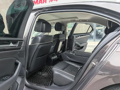 Volkswagen Phideon