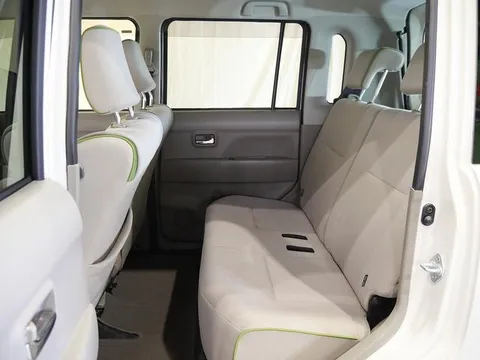 Toyota Pixis Space