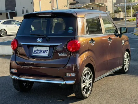 Daihatsu Cast