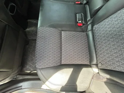 Nissan Note Aura