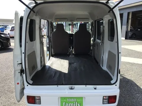 Nissan Clipper