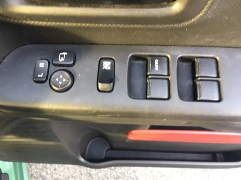 Suzuki Spacia