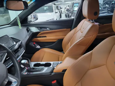 Cadillac CT4