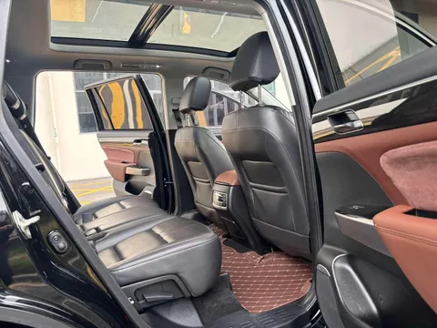 Gac GS8