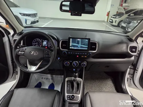 Hyundai Venue