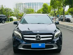 Mercedes-Benz Mercedes-Benz GLA