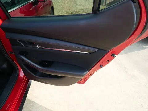 Mazda MAZDA3 Fastback
