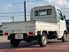 Mazda Scrum Truck
