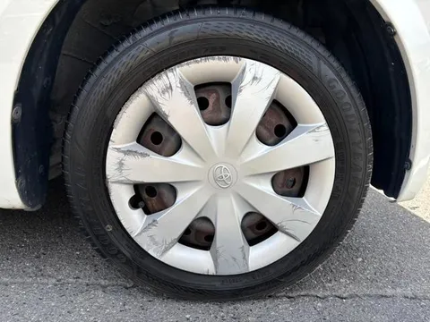 Toyota Pixis Space