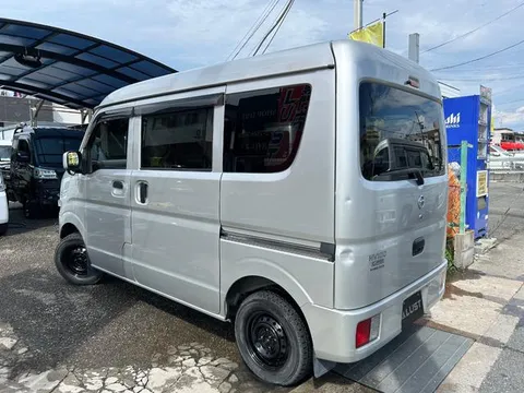 Nissan Clipper