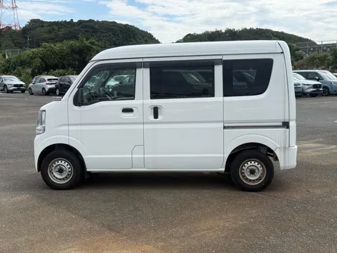 Nissan Clipper