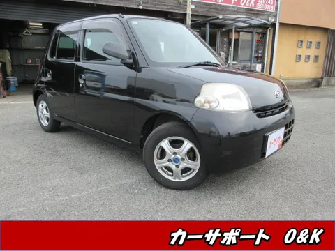 Daihatsu Esse
