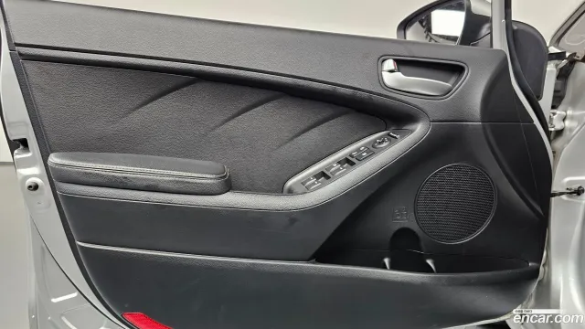 Kia Cerato (K3)