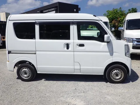 Nissan Clipper