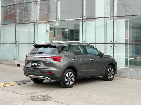 Gac GS4